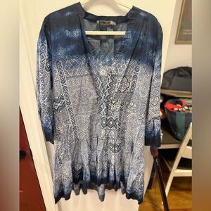 GO BY GO SILK Blue and White Patterned Blouse